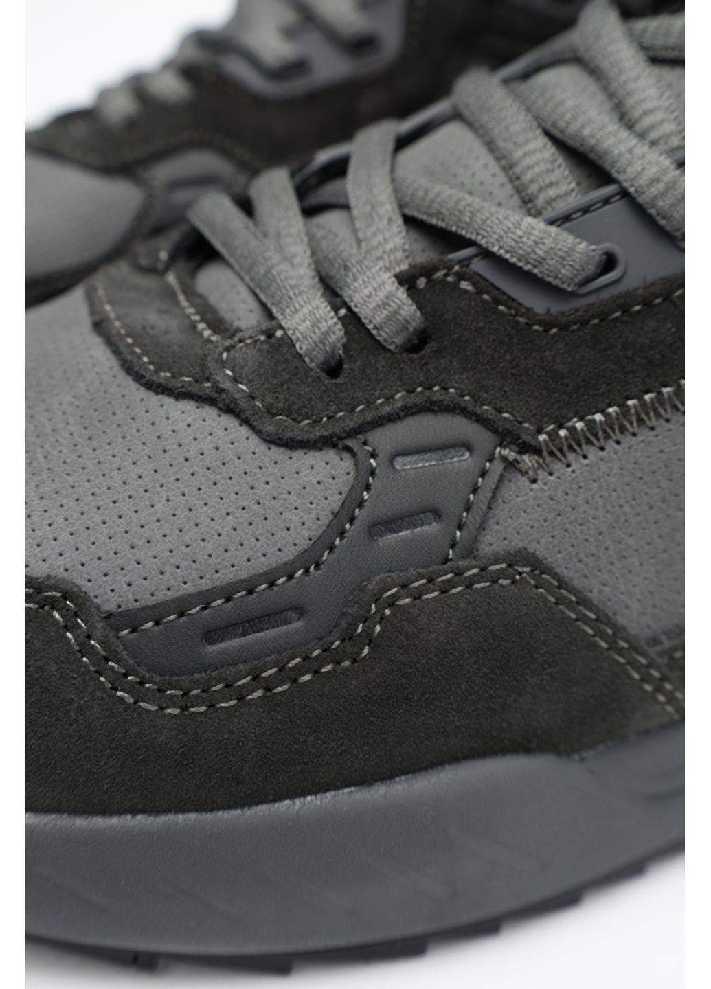 Серые зимние ботинки мужские цвет серый cb-00275515 Yuki