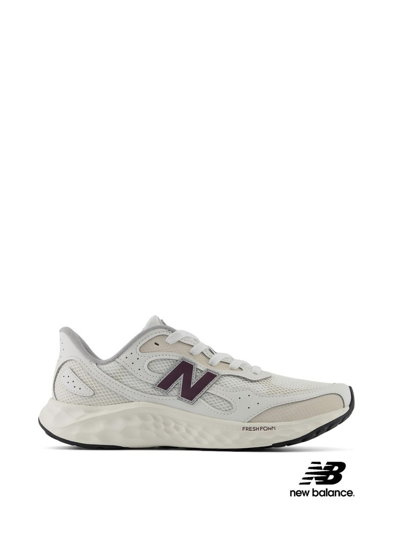 Білі Осінні чоловічі кросівки maristt4 білий тканина New Balance