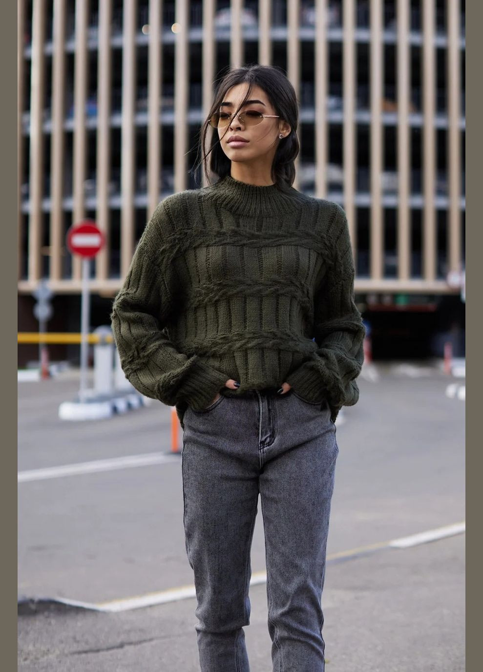 Зелений демісезонний светр пуловер Seventeen