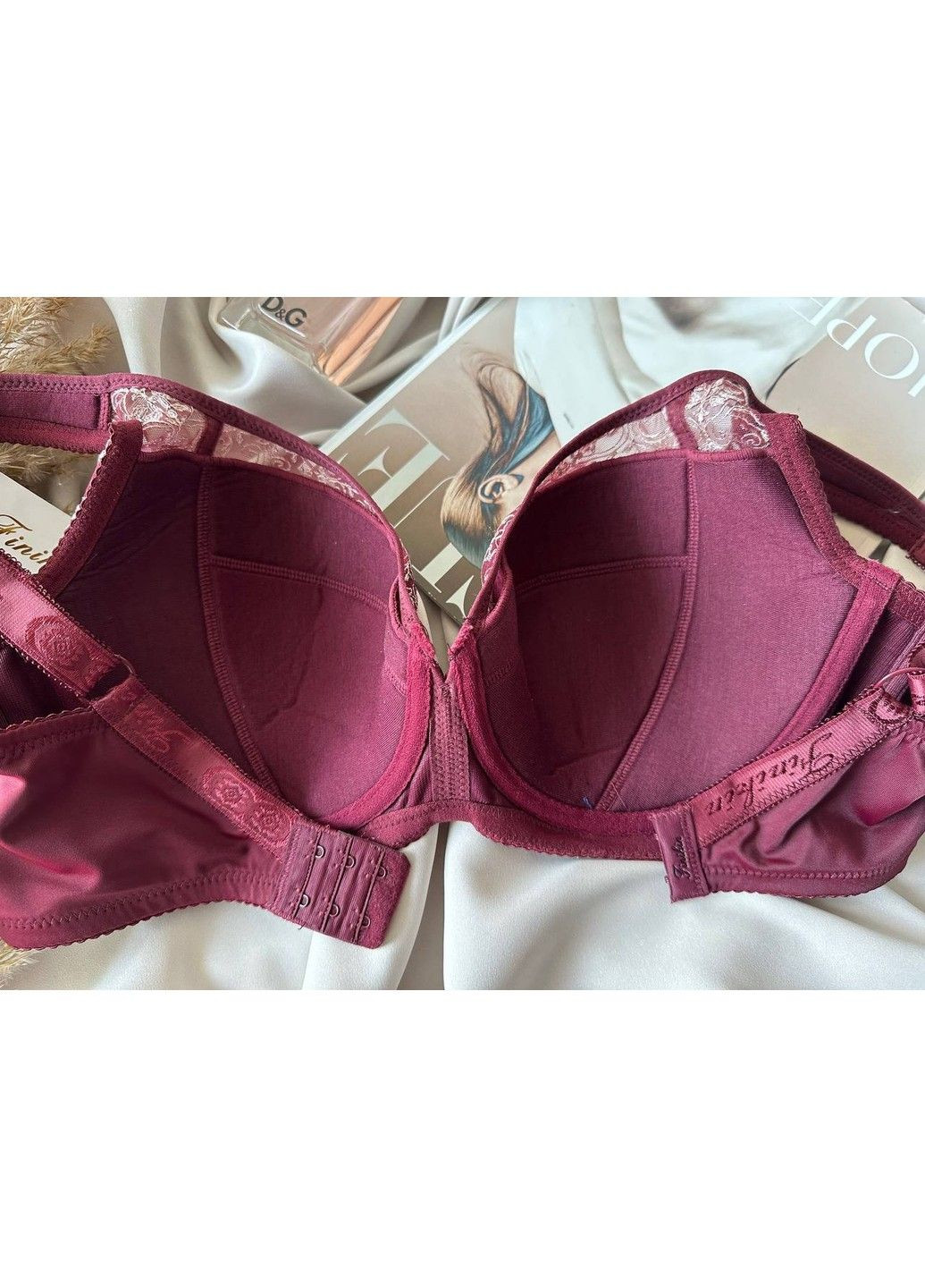 Бордовый бюстгальтер полномерный на чашку е бордо Finikin