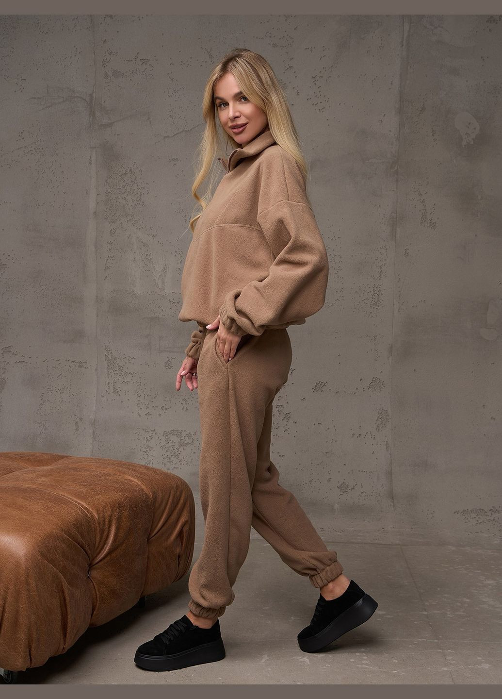 Бежевий флісовий костюм з еластичними манжетами No Brand (311672361)