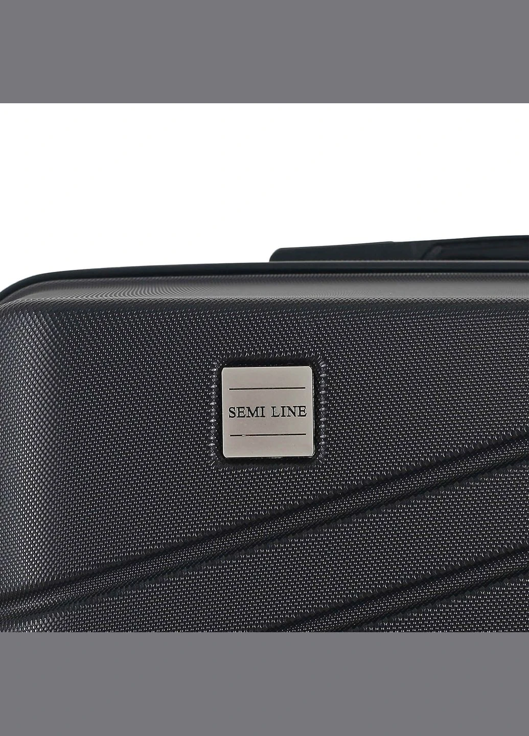 Чемодан 24" (M) Black (T5789-2) Semi Line (315937607)