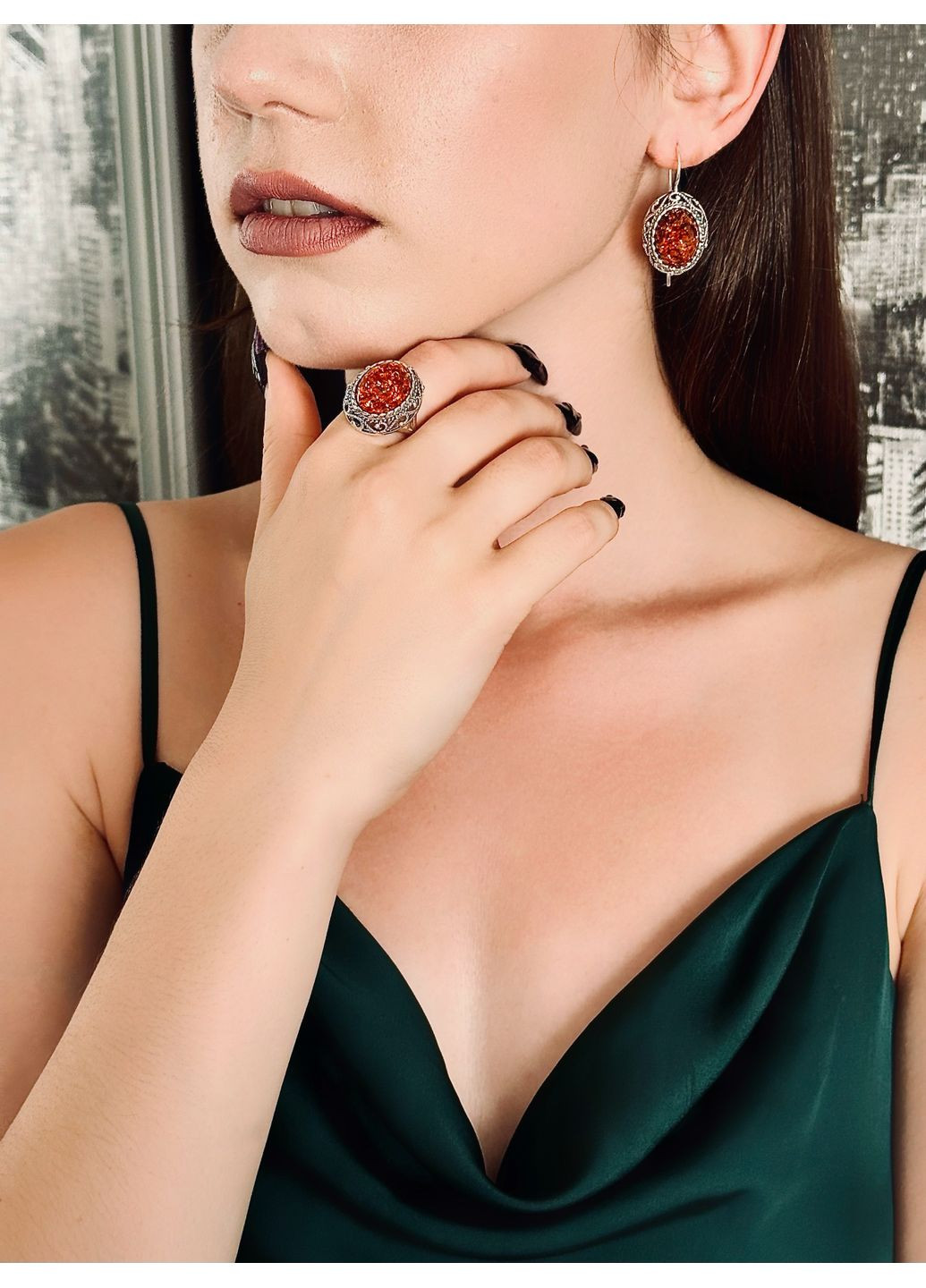 Срібний комплект прикрас 925 проба з синтетичним бурштином Family Jewelry House (356567854)