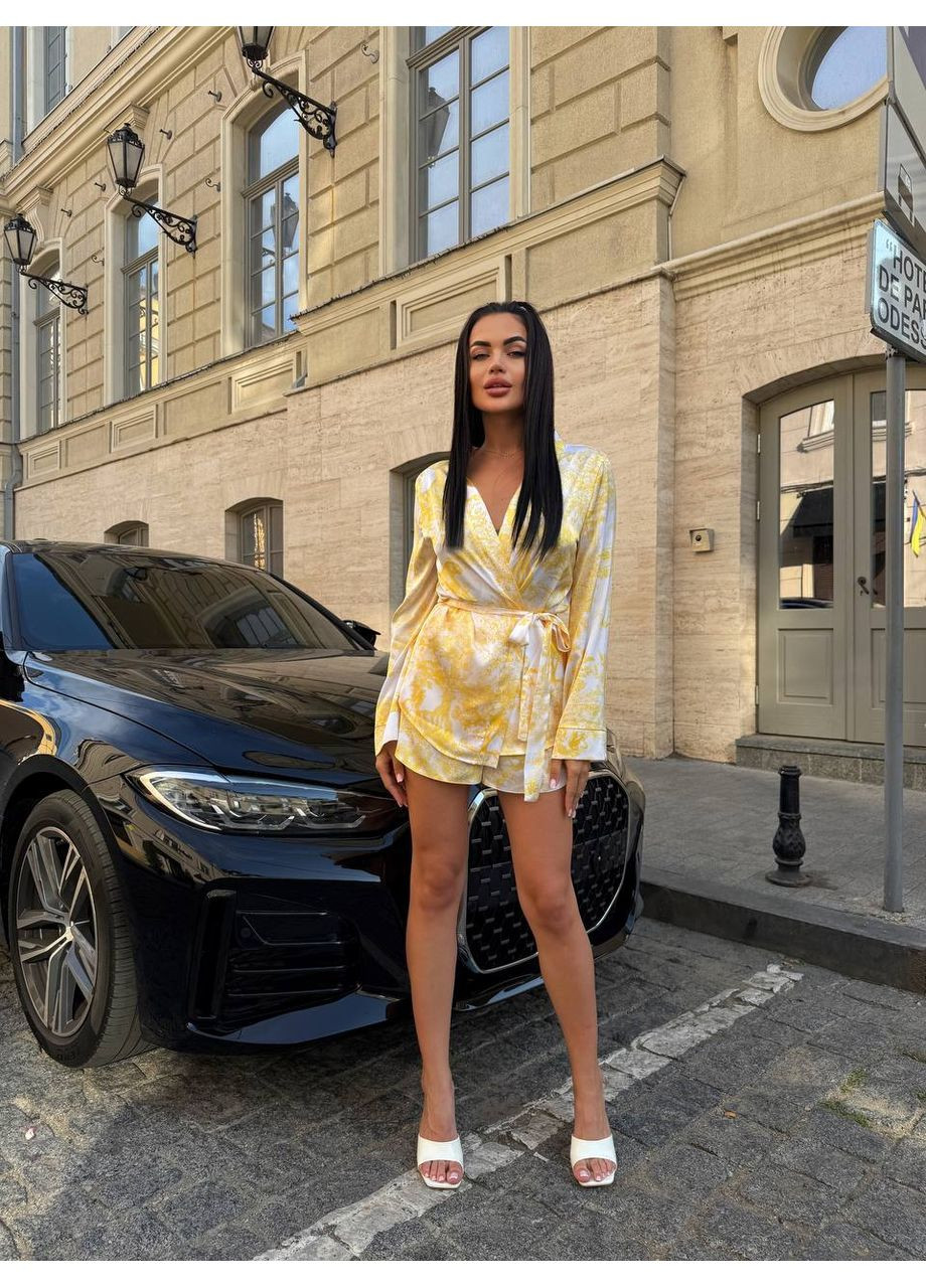 Жіночий костюм із шовку в стилі Dior Україна (352193421)