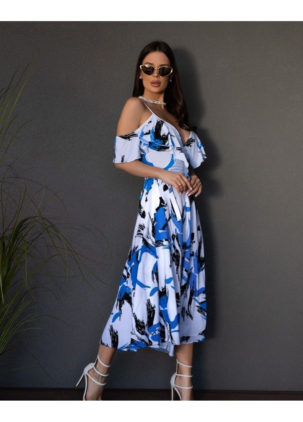 Белое повседневный платья 14678 белый/голубой ISSA PLUS