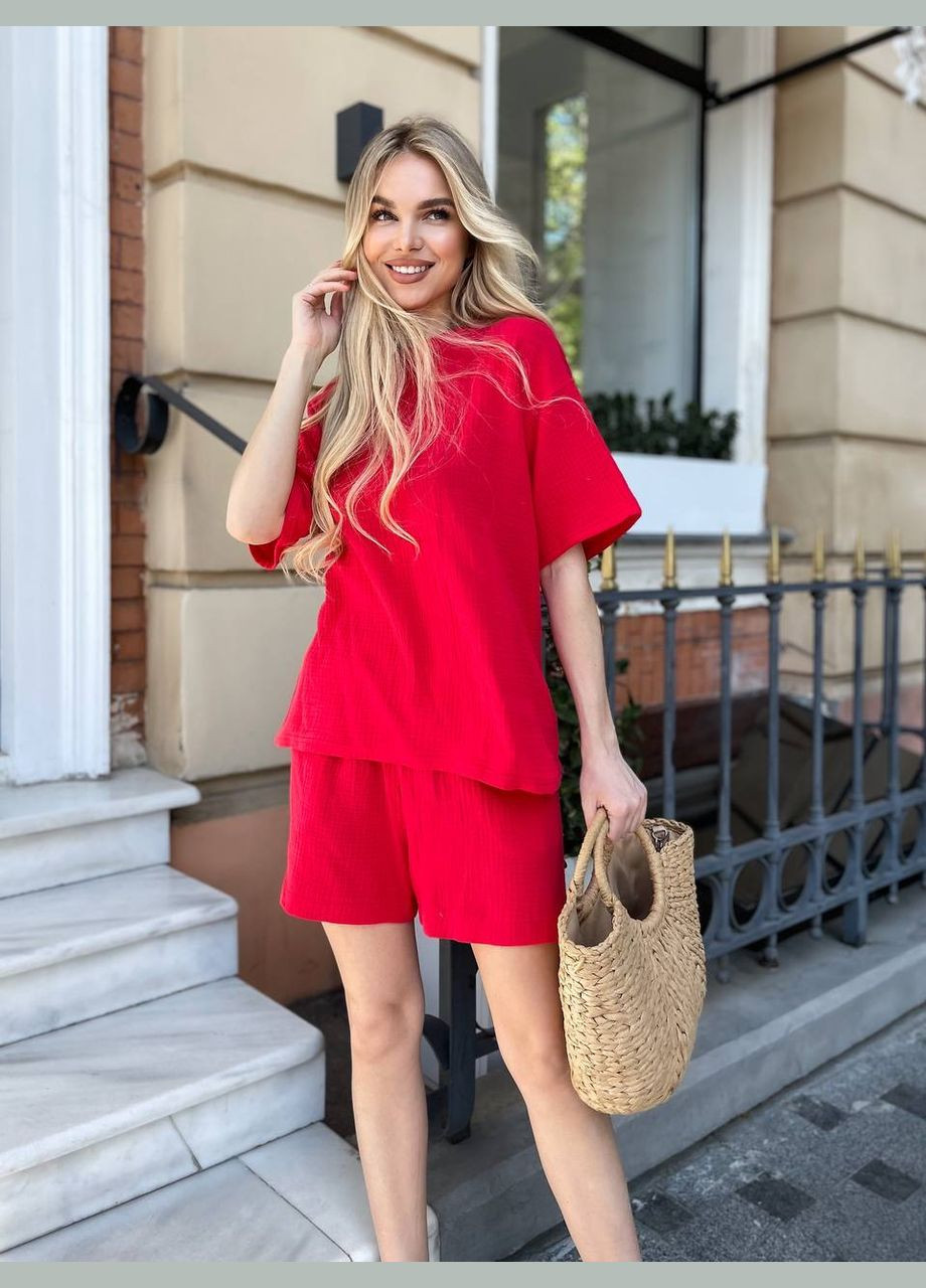 Жіночий літній костюм футболка оверсайз та шорти вільного крою MonCher (335414252)