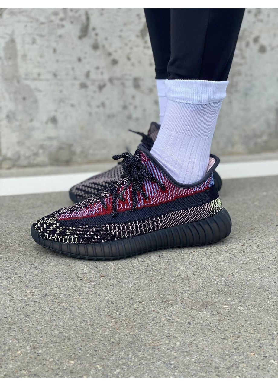 КРОССОВКИ ЖЕНСКИЕ ADIDAS YEEZY BOOST 350 V2 HOLIDAY АДИДАС ИЗИ БУСТ No Brand чёрные демисезоны (368887802)