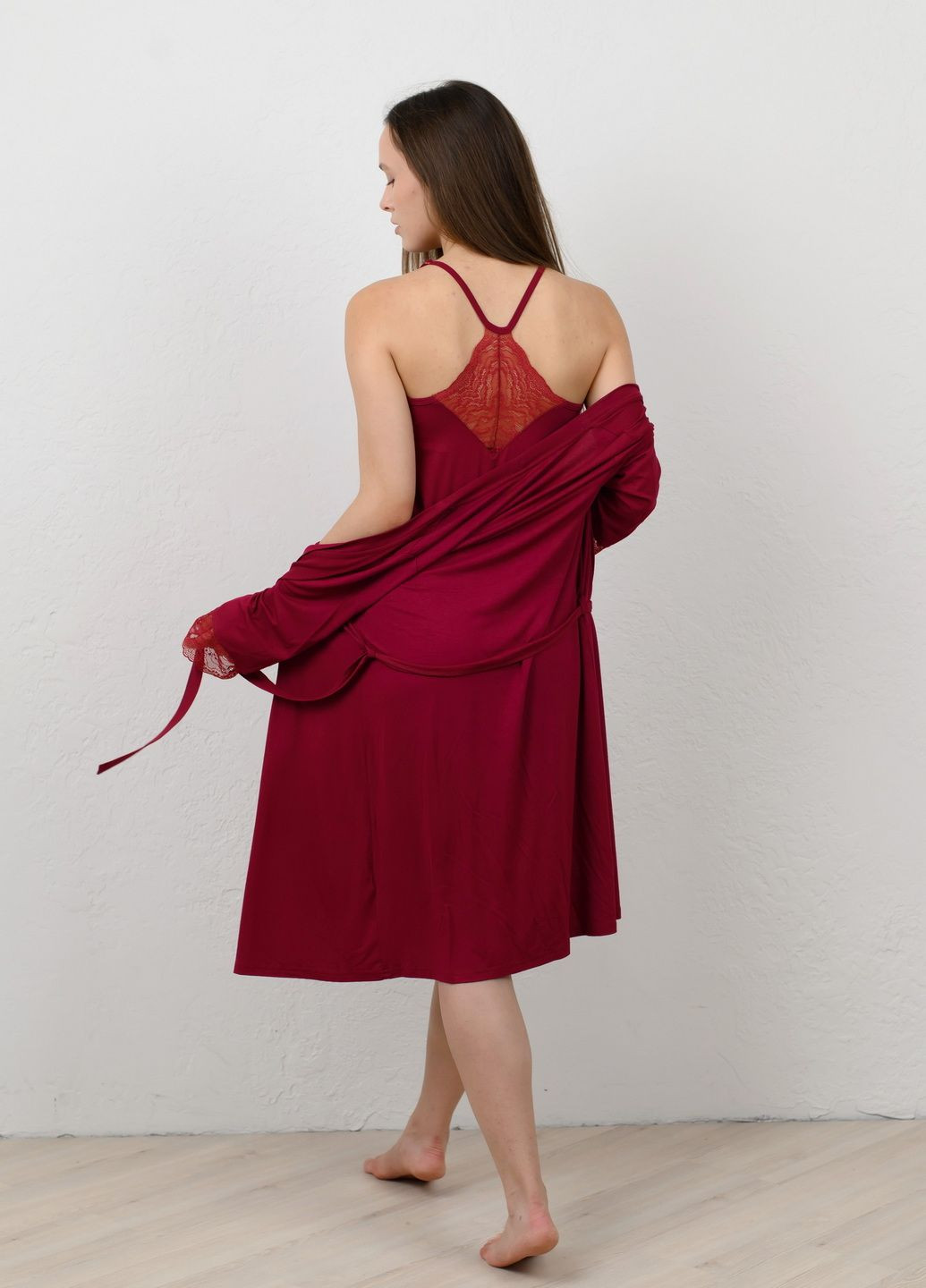 Вишневый демисезонный комплект (сорочка и халат) N.EL.