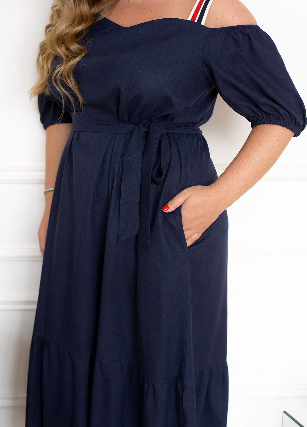 Темно-синя повсякденний, коктейльна, кежуал сукня міді з відкритими плечима а-силуету з поясом дзвін, кльош, з відкритими плечима, а-силует, з відкритою спиною No Brand однотонна