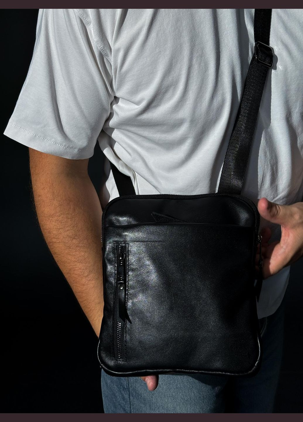 Сумка-мессенджер из натуральной гладкой кожи, сумка через плечо мужская (Черная) SKILL (324030634)