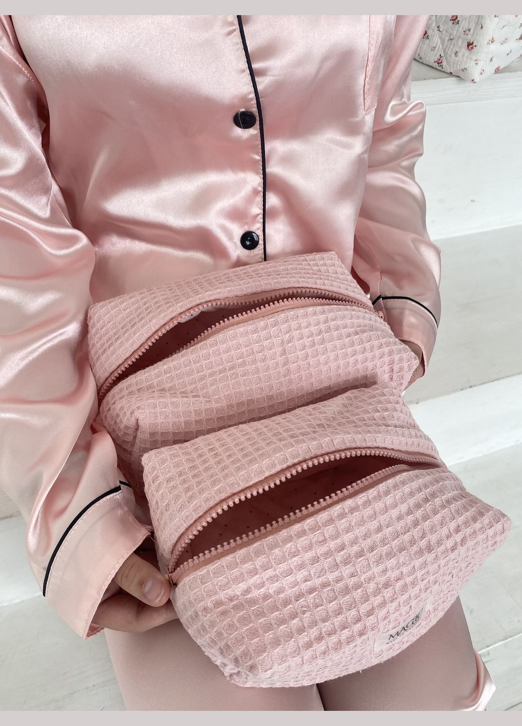 Косметичка вафельна рожева Magic (333696752)