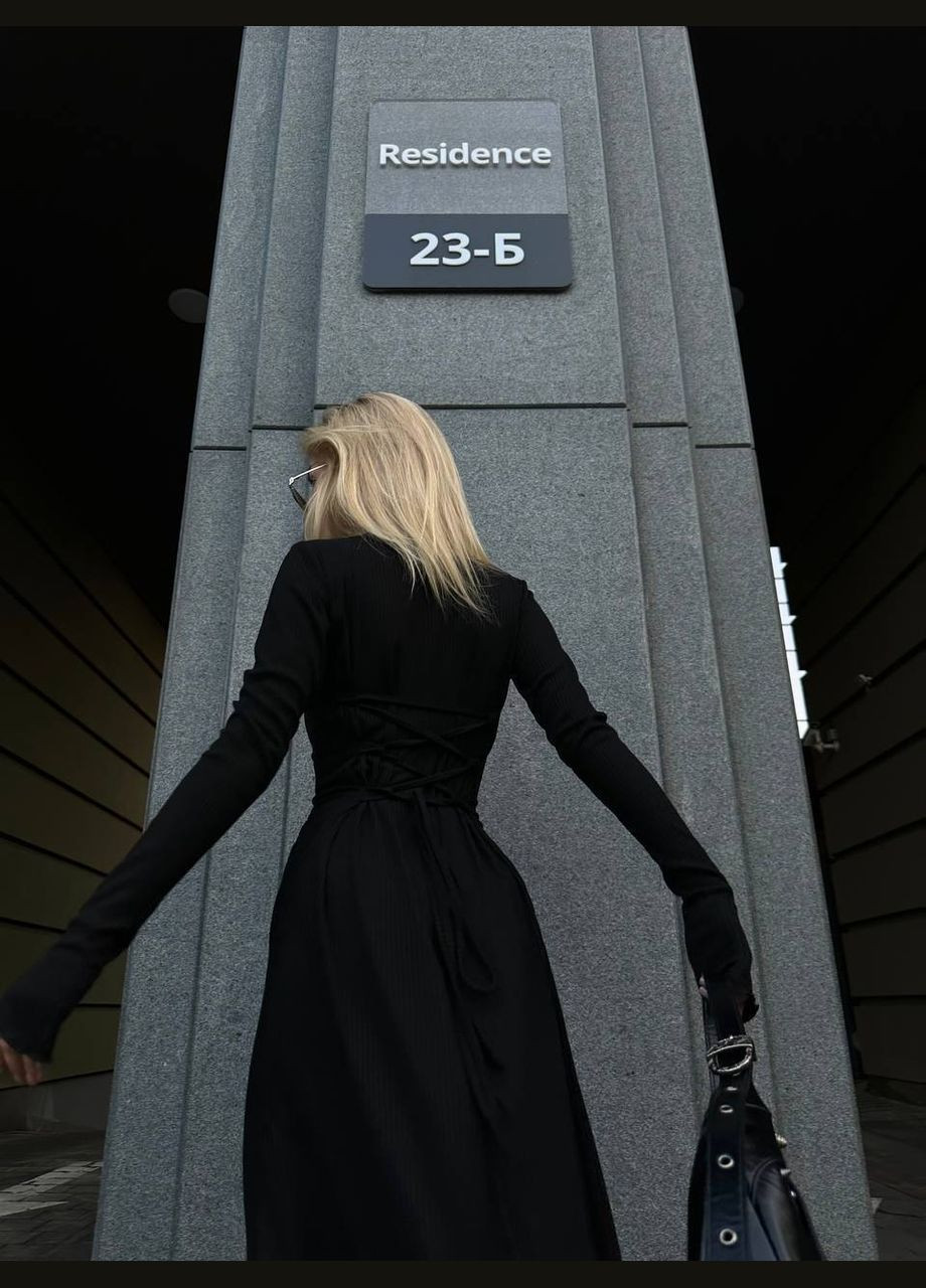 Чорна кежуал сукня N.Family однотонна