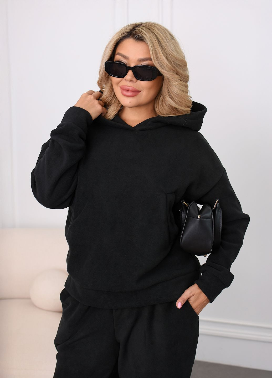 Спортивный костюм тройка женский оверсайз из флиса (жилетка + худи + штаны) No Brand (366395975)