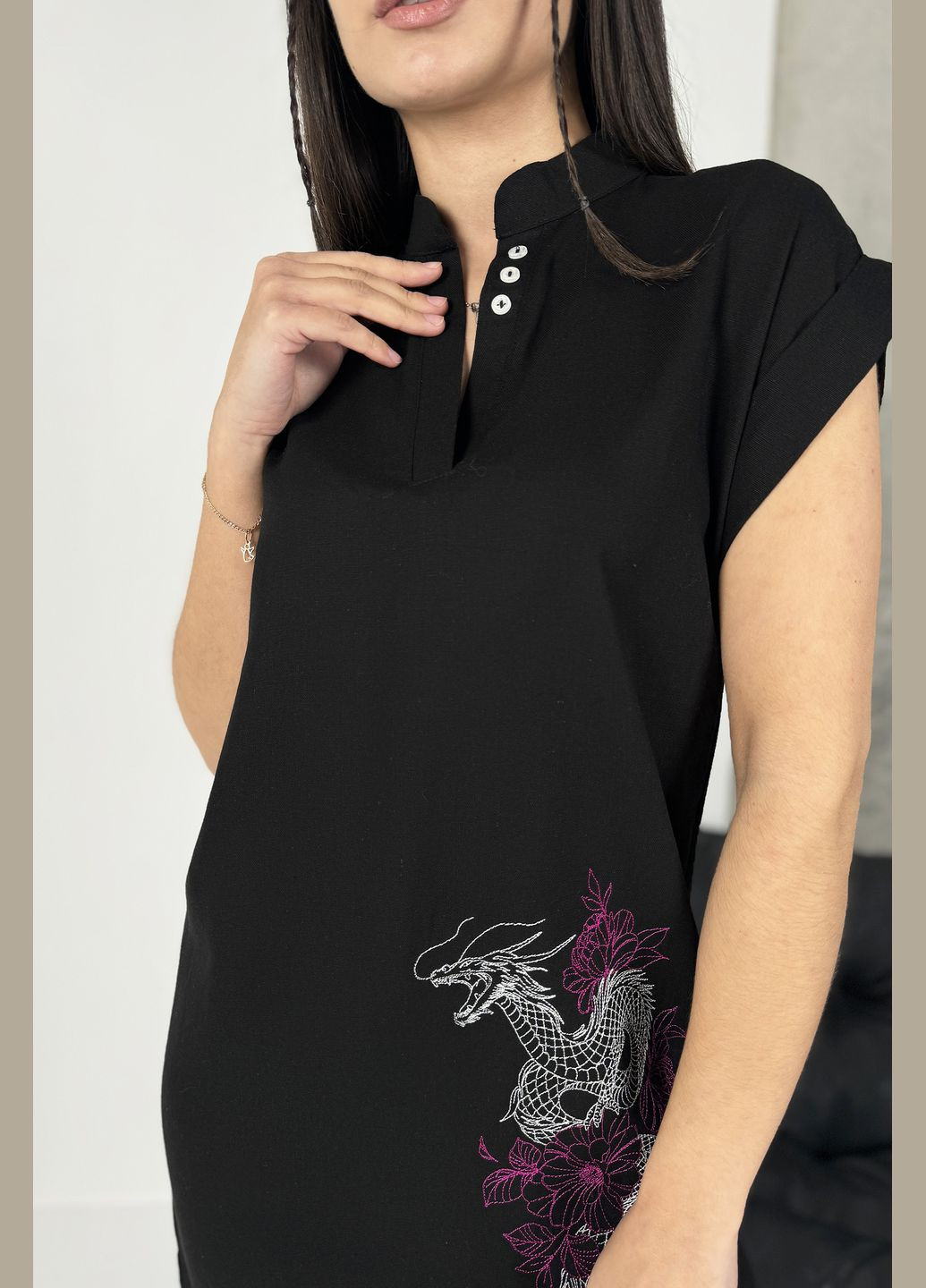 Чорна святковий, повсякденний, кежуал оригінальна пряма сукня з неймовірною вишивкою INNOE дракон