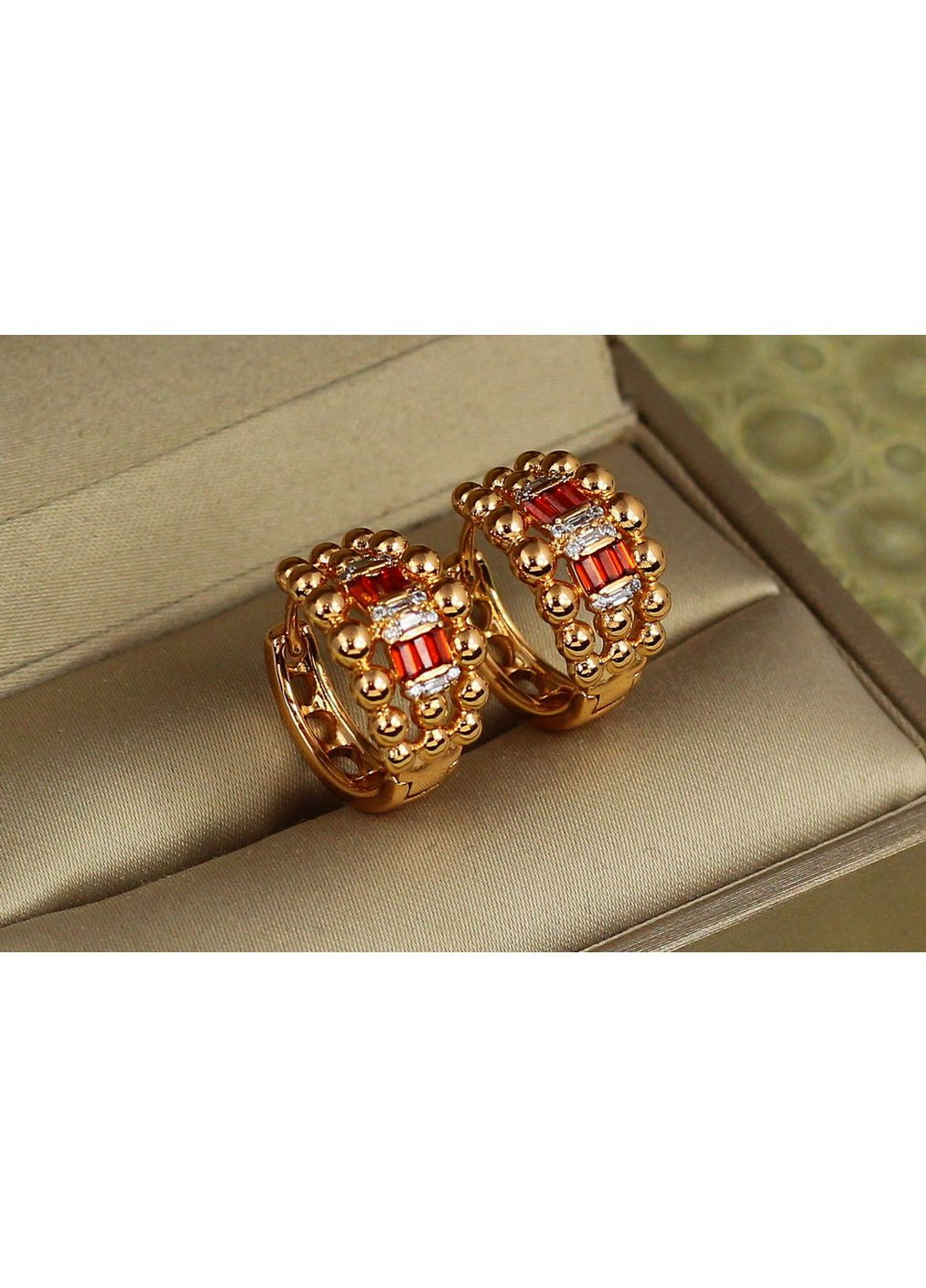 Сережки казино з червоними каменями 1,7 см золотисті love-shopping Xuping Jewelry (354661743)