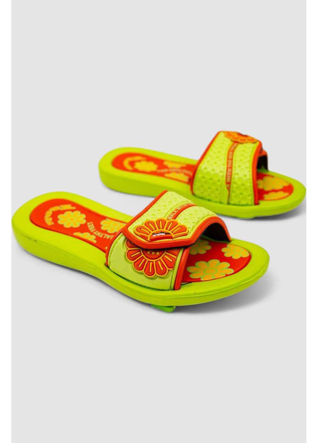 Салатовые шлепанцы для девочки Ager
