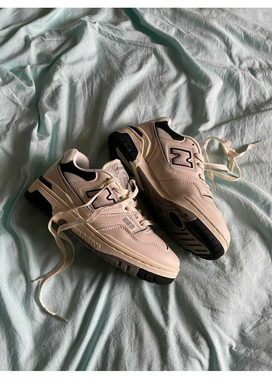 Сірі Осінні кросівки чоловічі new balance 550 beige black grey нью беланс 550 No Brand