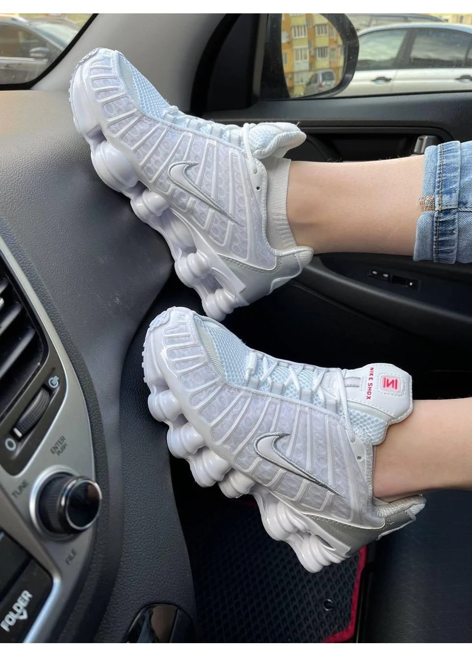 КРОСІВКИ ЖІНОЧІ NIKE SHOX WHITE GREY НАЙК ШОКС ТЛ БІЛІ No Brand білі демісезони (392000641)