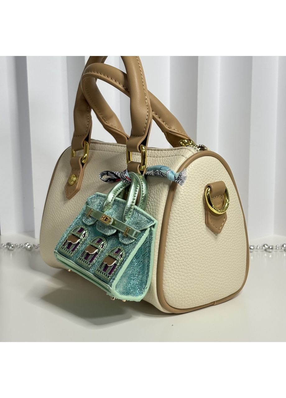 Модный чехол-брелок для наушников, гарнитуры или мелочей в виде сумочки известного бренда 7,5х6,5х3,5 см. B&S (372474445)