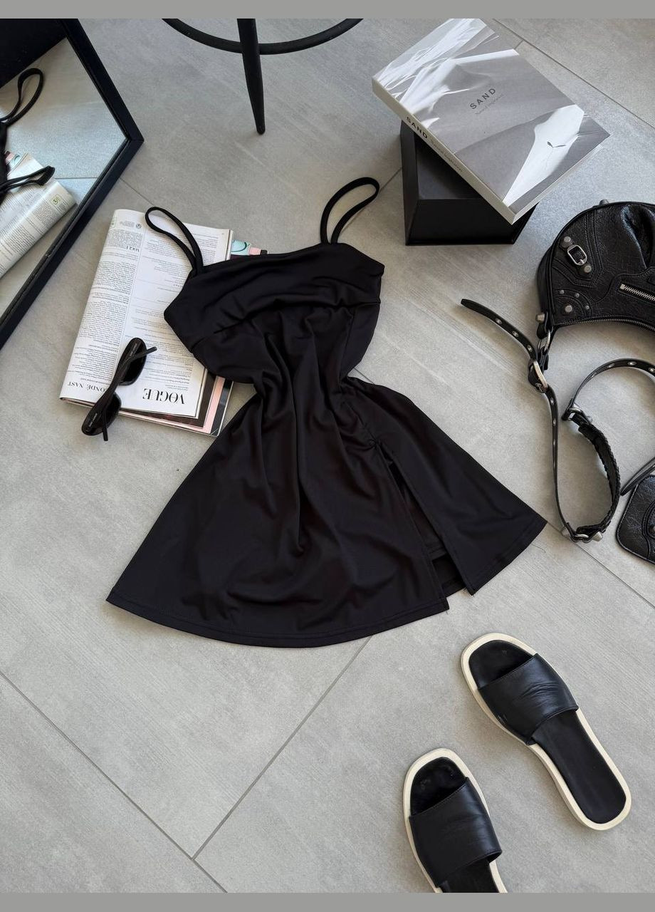 Чорна повсякденний жіноча сукня FINO Mode однотонна