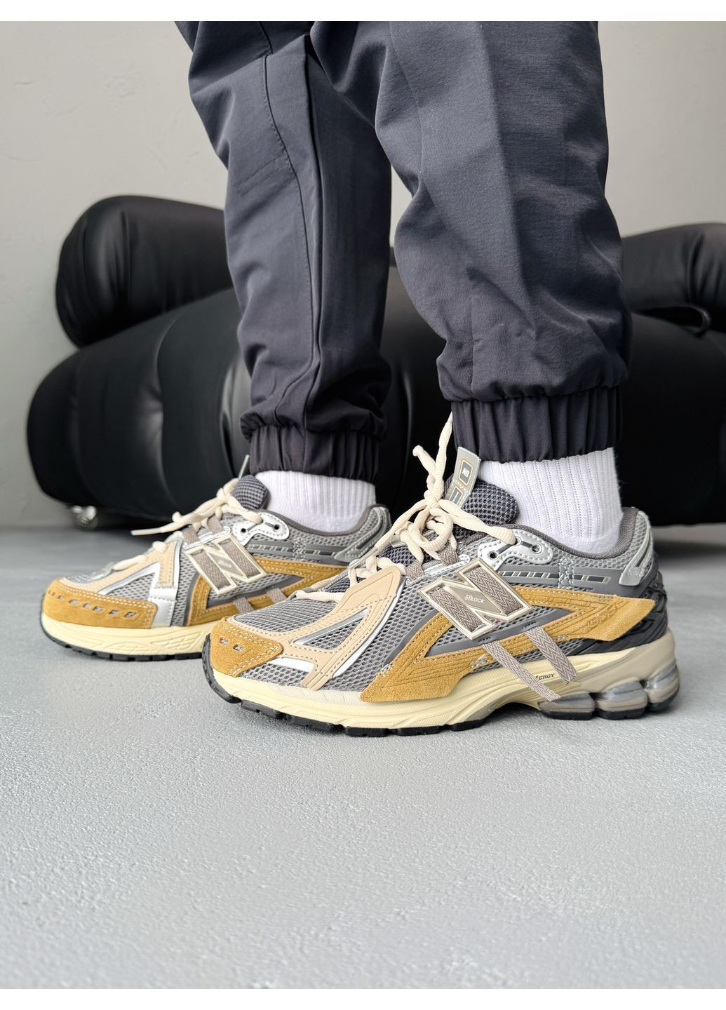 Комбіновані Осінні кросівки чоловічі new balance 1906d brown / silver нью беланс 1906d No Brand