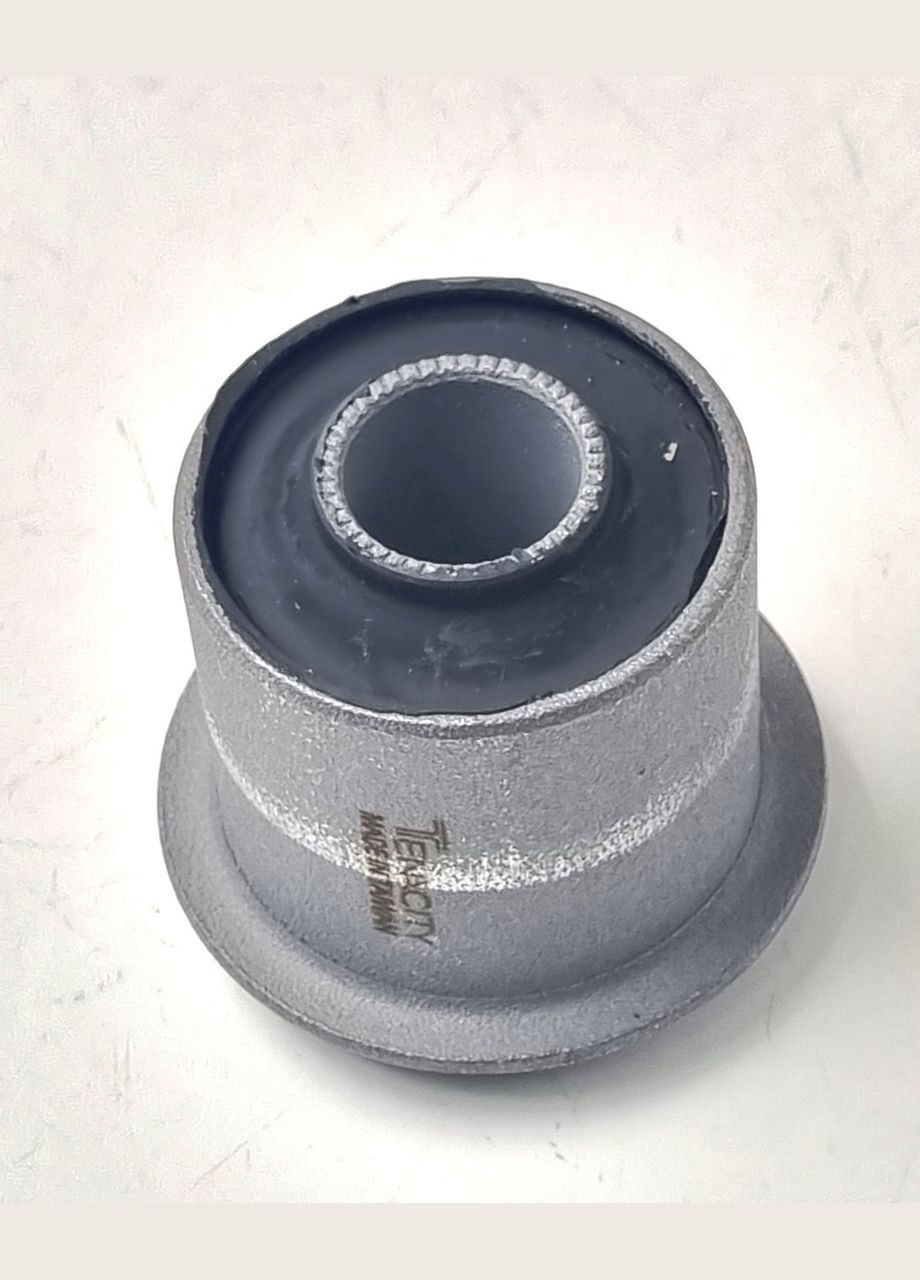 Сайлентблок важеля AAMMI1063 OEM MR296093, MR296094 Tenacity (345740615)