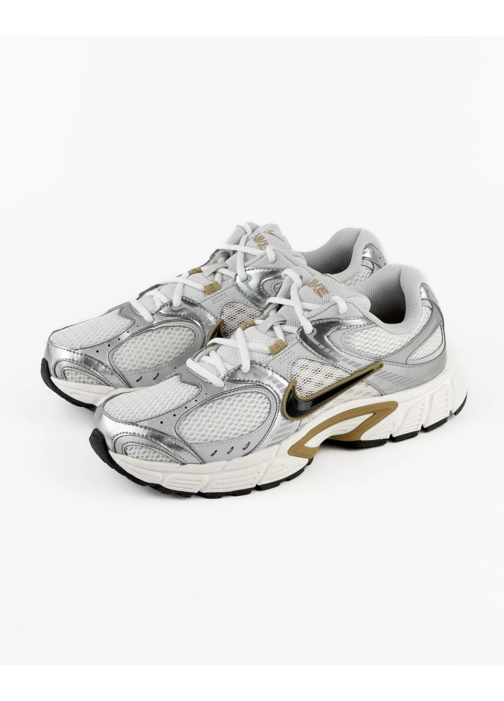 Сірі всесезон кросівки v5 rnr Nike