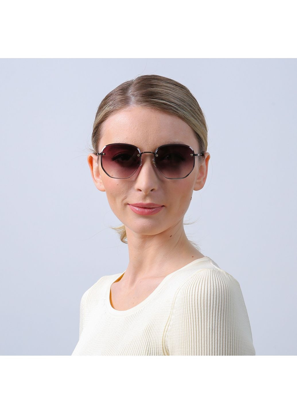 Сонцезахисні окуляри Фешн-класика жіночі LuckyLOOK 122-017 (326805097)