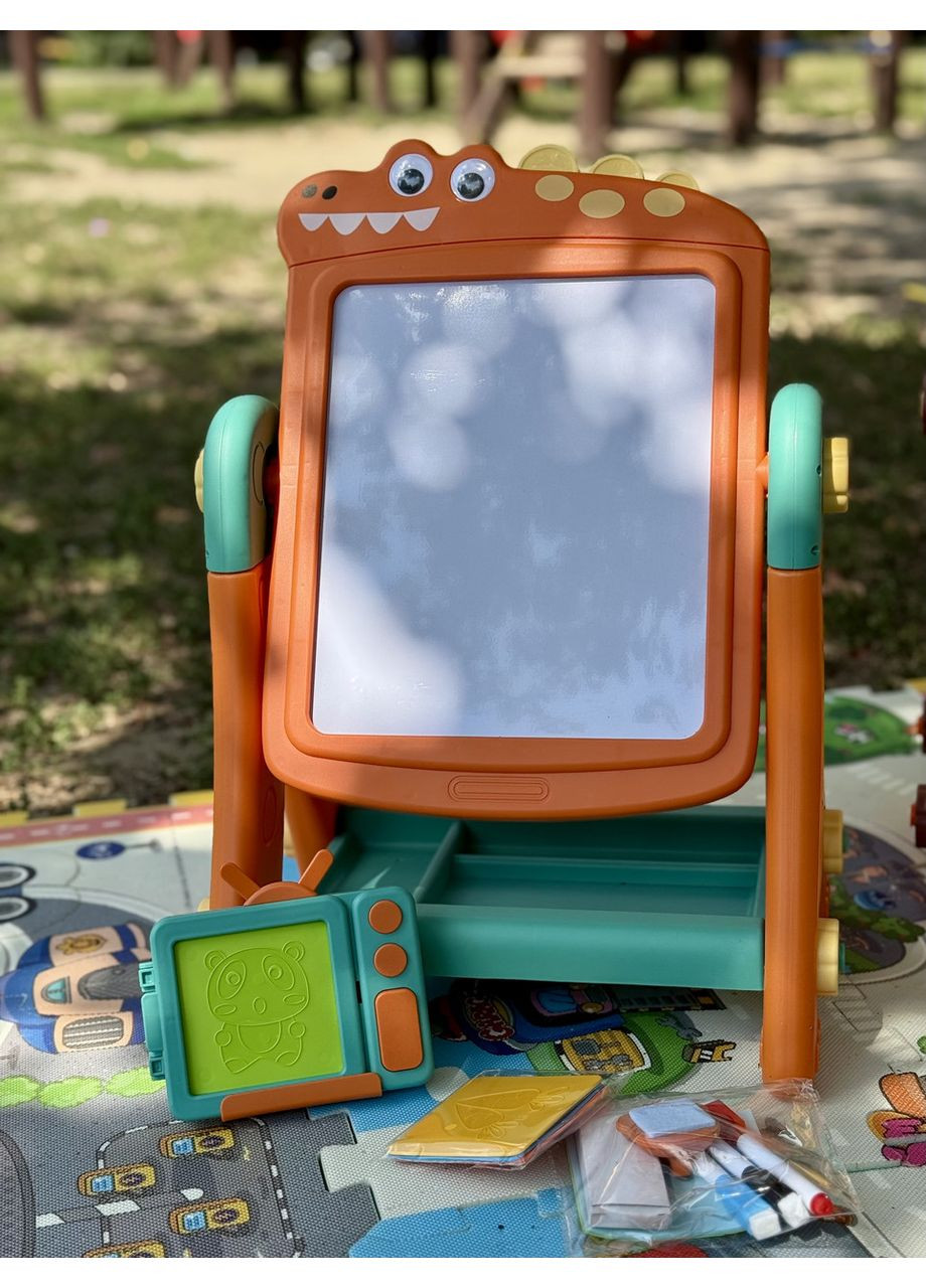 Дитячий мольберт 2 в 1 «Динозавр» із конструктором та маркерною дошкою No Brand (364553149)