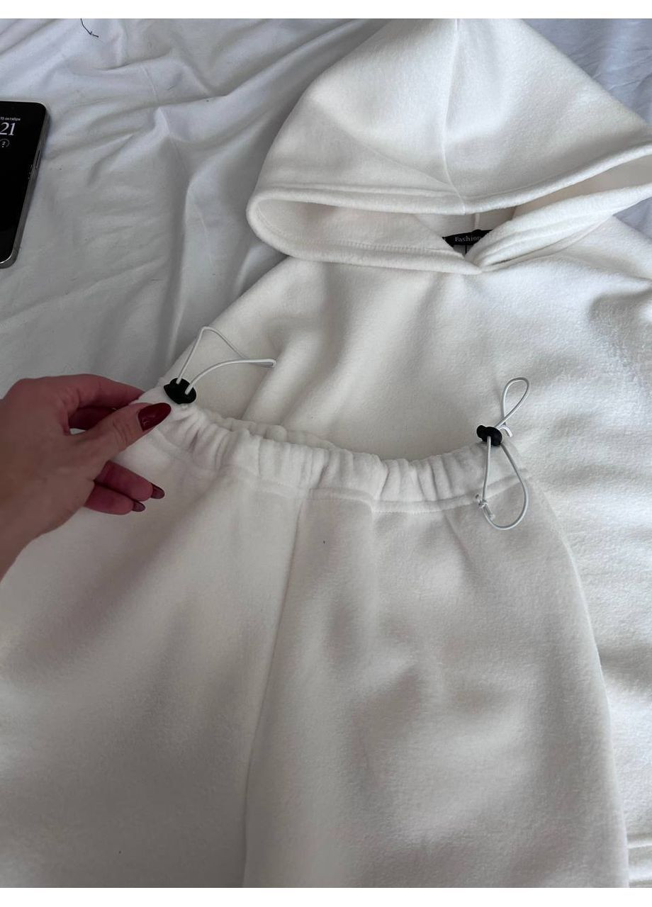 Жіночий спортивний костюм KaraMix (366088773)