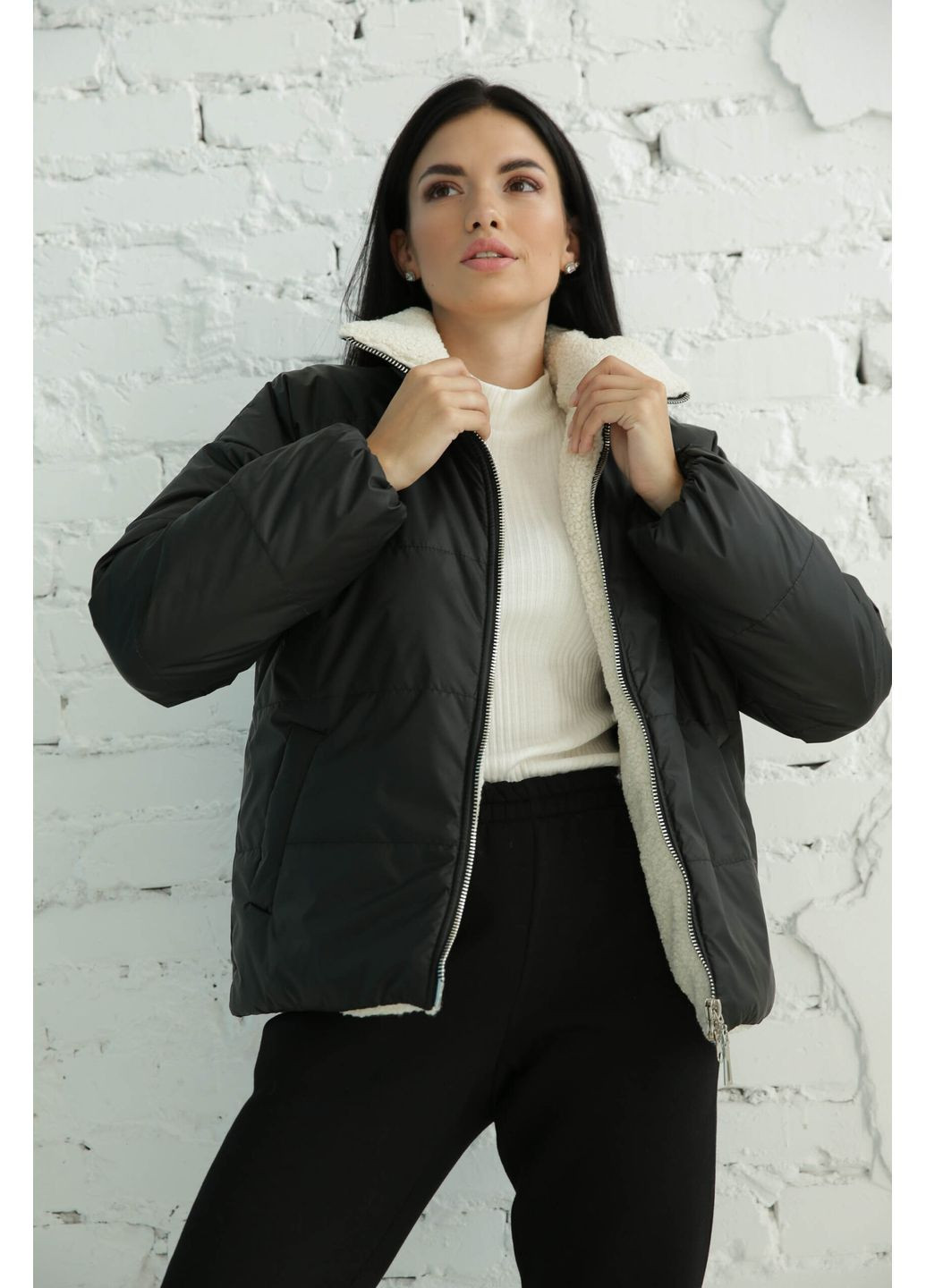 Черная демисезонная куртка 2086.5430 Seventeen