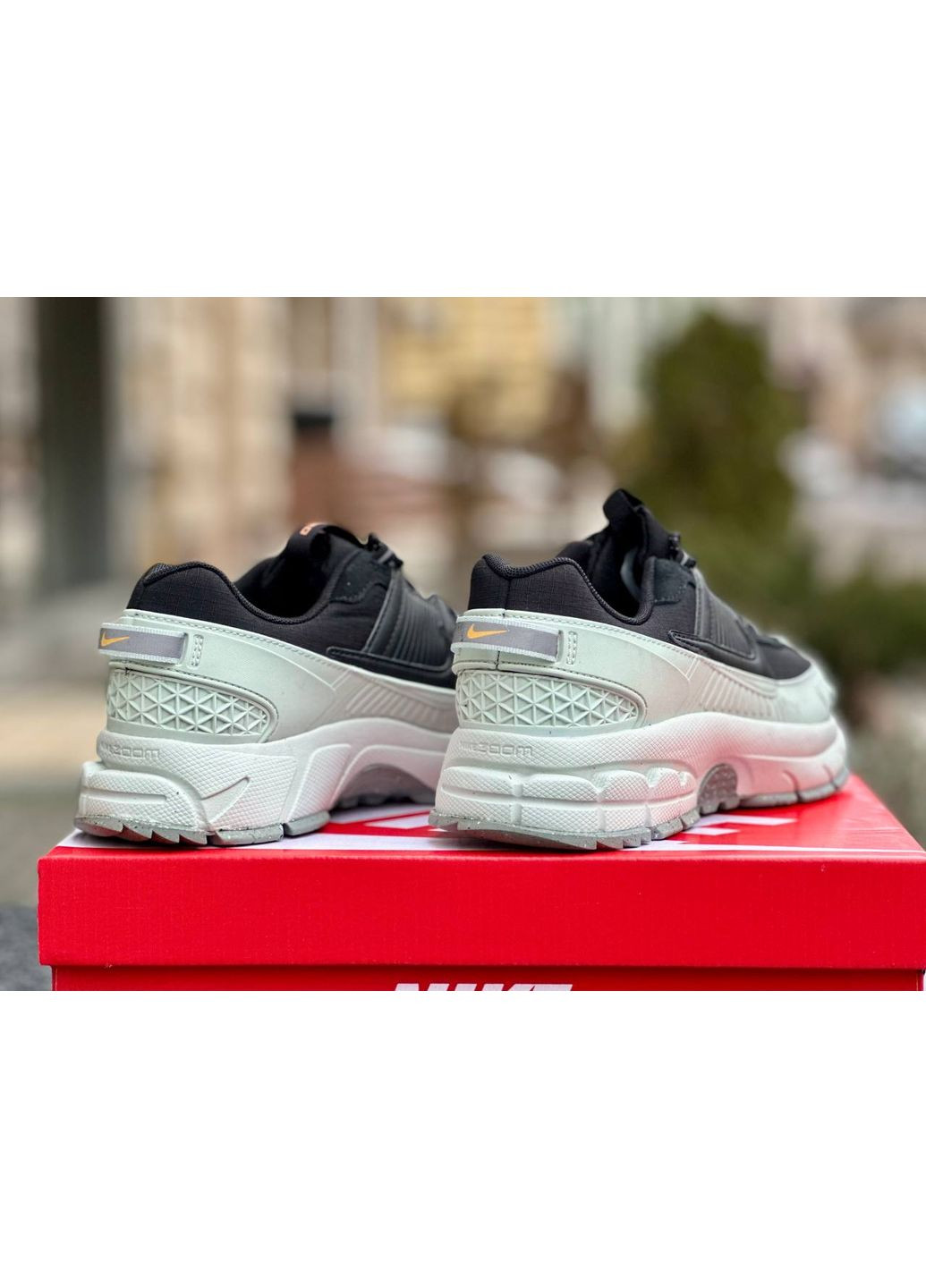 Чорні Осінні кросівки чоловічі nike vomero roam white black найк вомеро роам No Brand