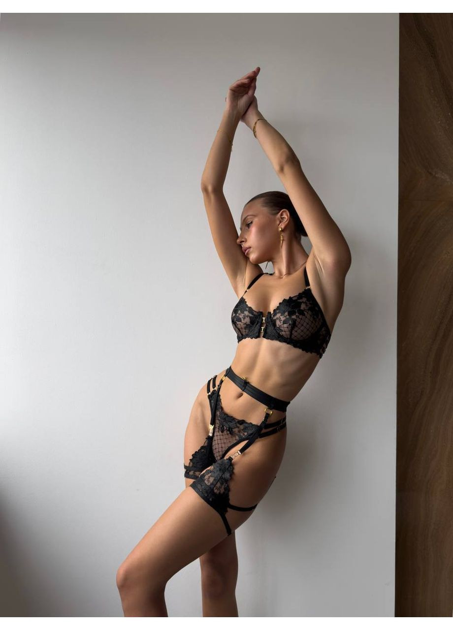 Черный демисезонный соблазнительный комплект с поясом и гартерами Vakko