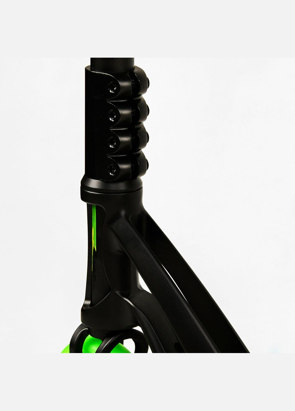 Самокат трюковий "FEAR" SCS система, пеги, алюмінієвий диск та дека, колеса PU. Black and green (112902) Best Scooter (340908711)