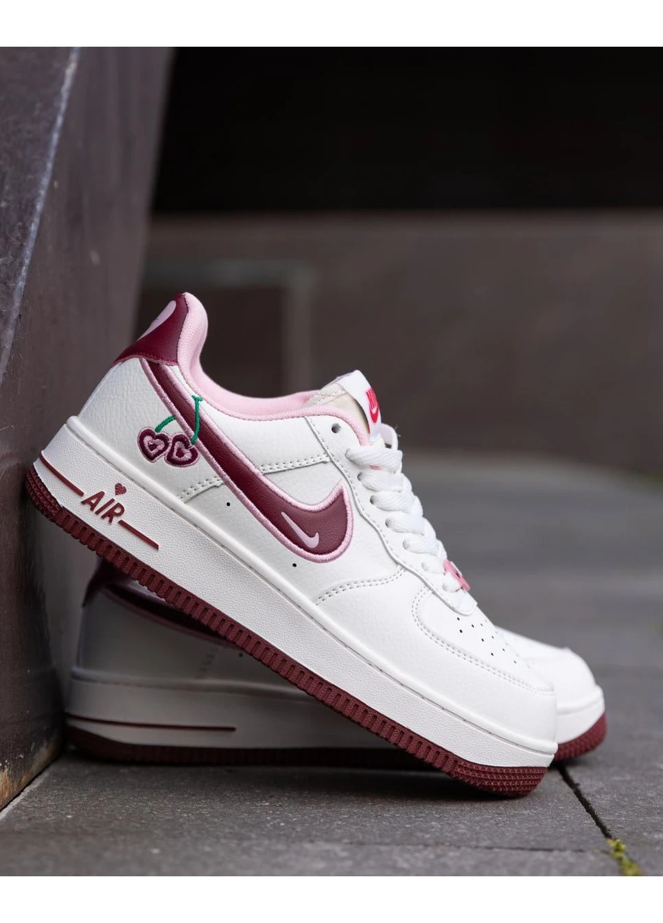 КРОССОВКИ ЖЕНСКИЕ NIKE AIR FORCE 1 LOW VALENTINES DAY НАЙК АИР ФОРС 1 No Brand комбинированные демисезоны (391956347)
