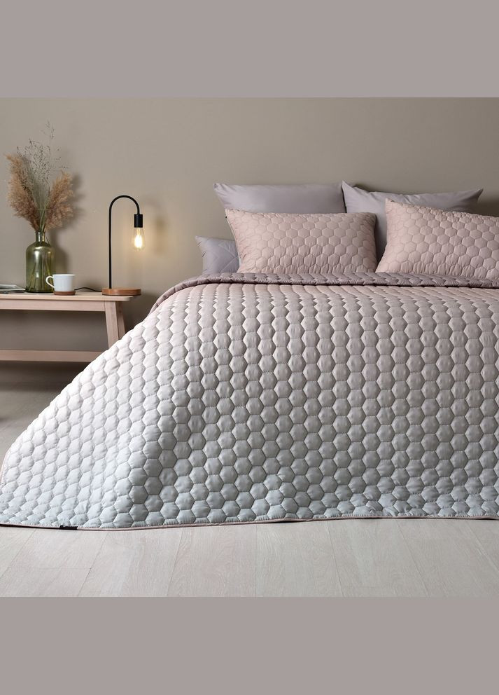 Набір покривало з наволочками Silhouette 240х260 см + 2 подушки 50х70 см у подарунок беж IDEIA (334726514)