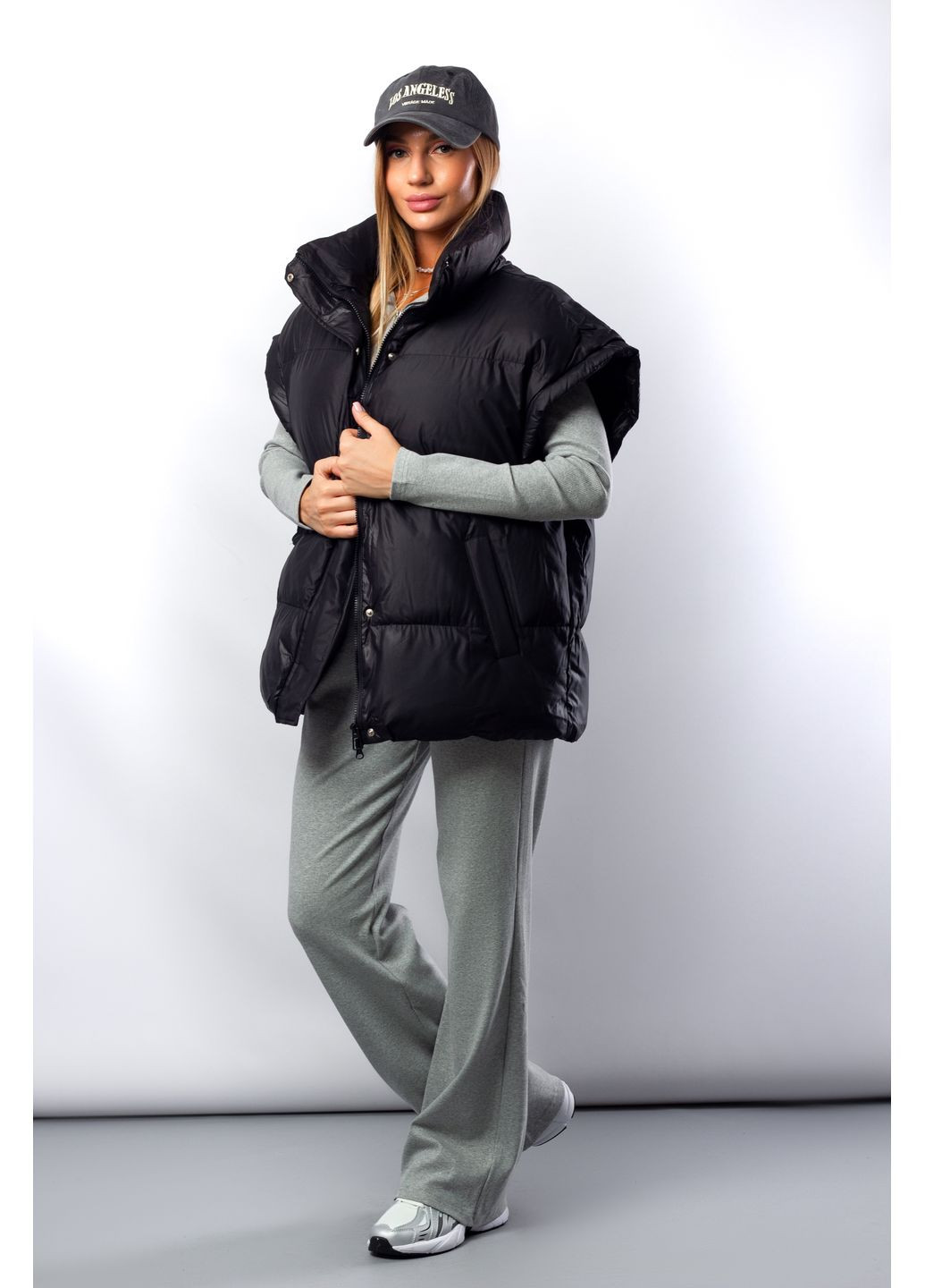 Черная жилетка женская 10012 черная 346410 Lady yep