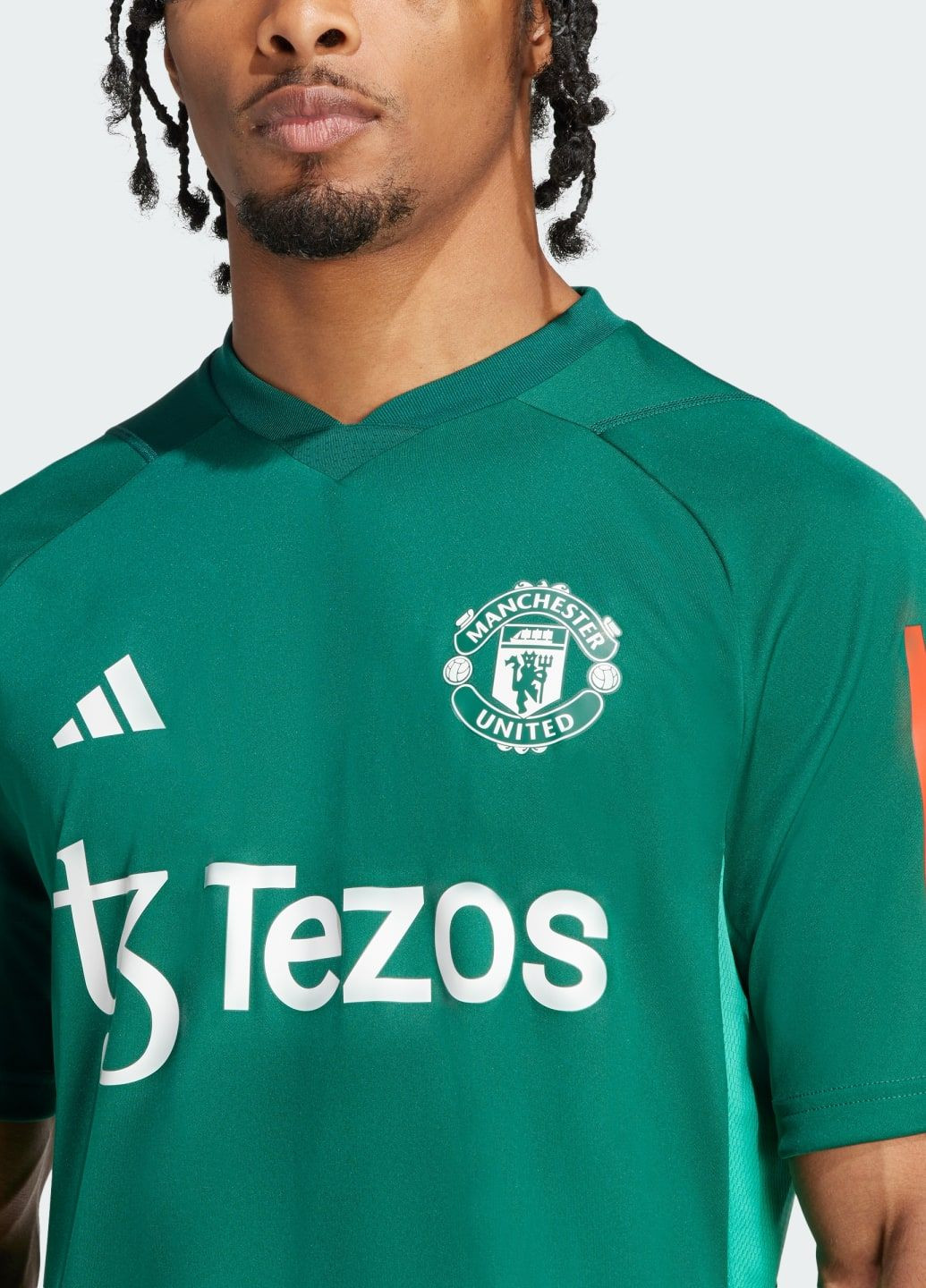 Тренувальна джерсі Manchester United Tiro 23 adidas логотип зелений спортивні
