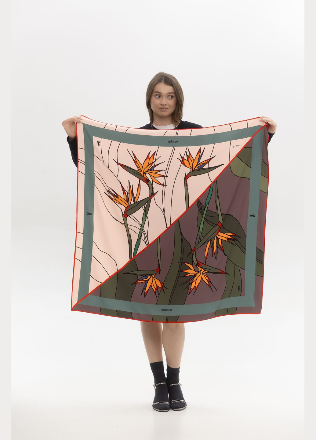 Шелковый платок «Стрелиция» 67х67 см разноцветный. Shpalta (333331927)