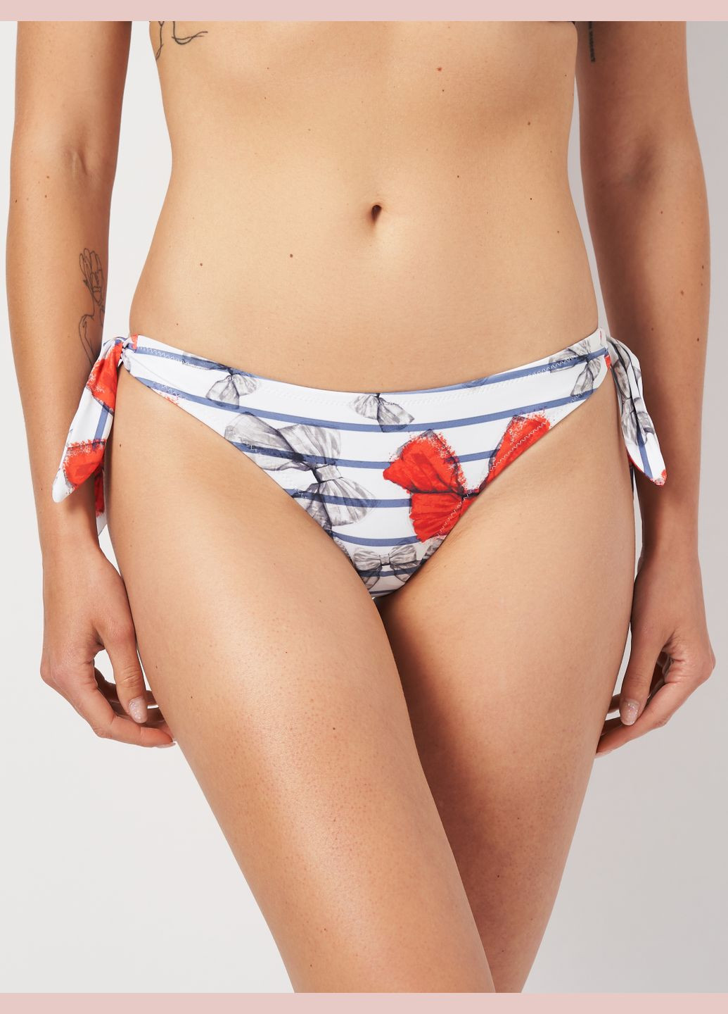 Цветные плавки женские слип so172814 белый с красным Silenza