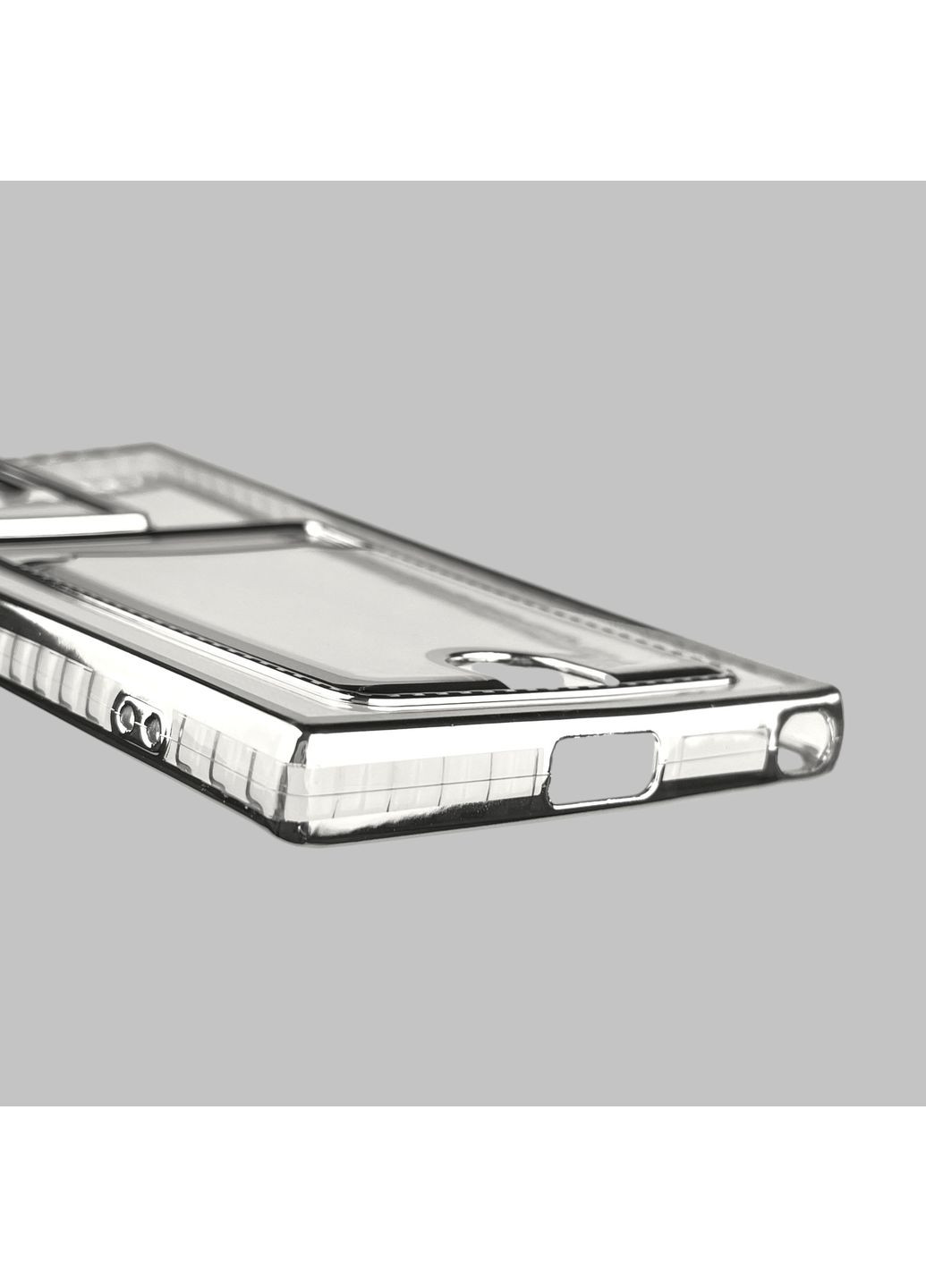 Чохол для Galaxy S22 Ultra (SM-S908B) зі срібною окантовкою з кишенькою для карток на самсунг с22 ультра срібний Samsung (366018789)