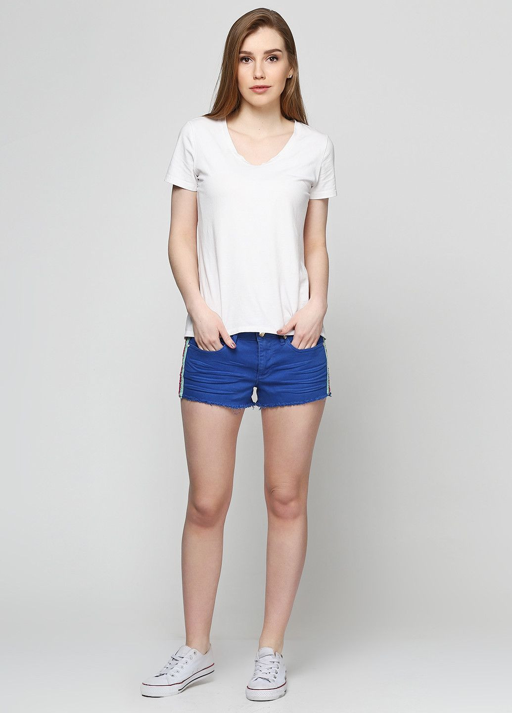 Шорты Синий Juicy Couture (323018872)