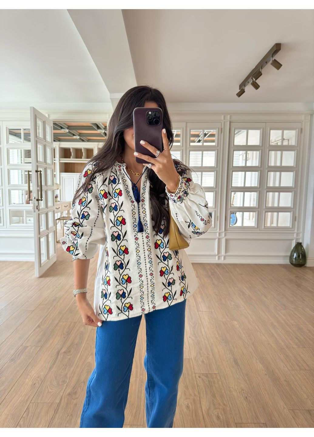 Белая женская вышитая рубашка "счастье" ESQ (361058633)