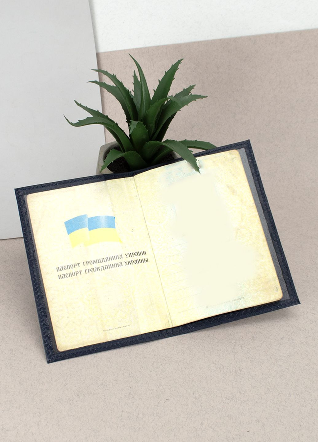 Обложка на паспорт кожаная 07115 синий питон HandyCover (280917998)