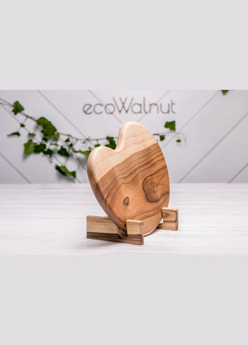 Доска ореховая «Камушек» M Деревянная доска для нарезки фруктов EcoWalnut (295066954)