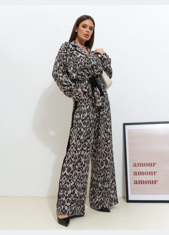 Костюм 14536A коричневий ISSA PLUS (317395695)