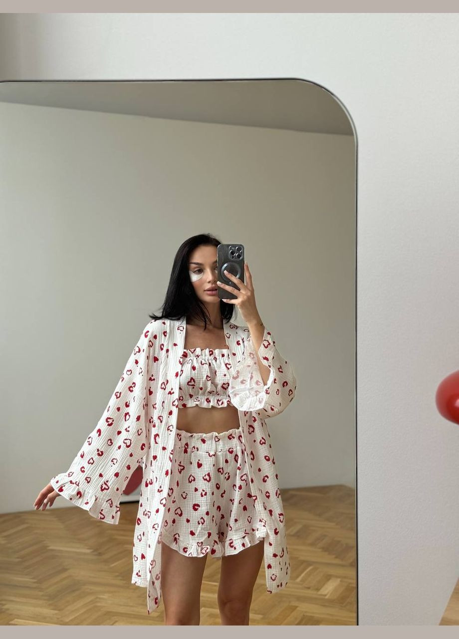 Молочная всесезон женская пижама кофта + майка + шорты + брюки No Brand