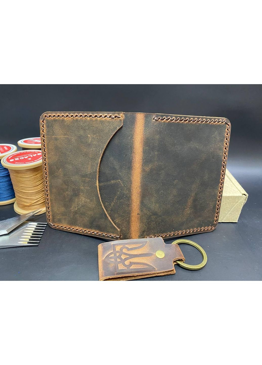 Обложка на ID Паспорт или Автодокументы из натуральной кожи Ручной работы Коричневый Цвет. Обложка на Права No Brand (356508881)