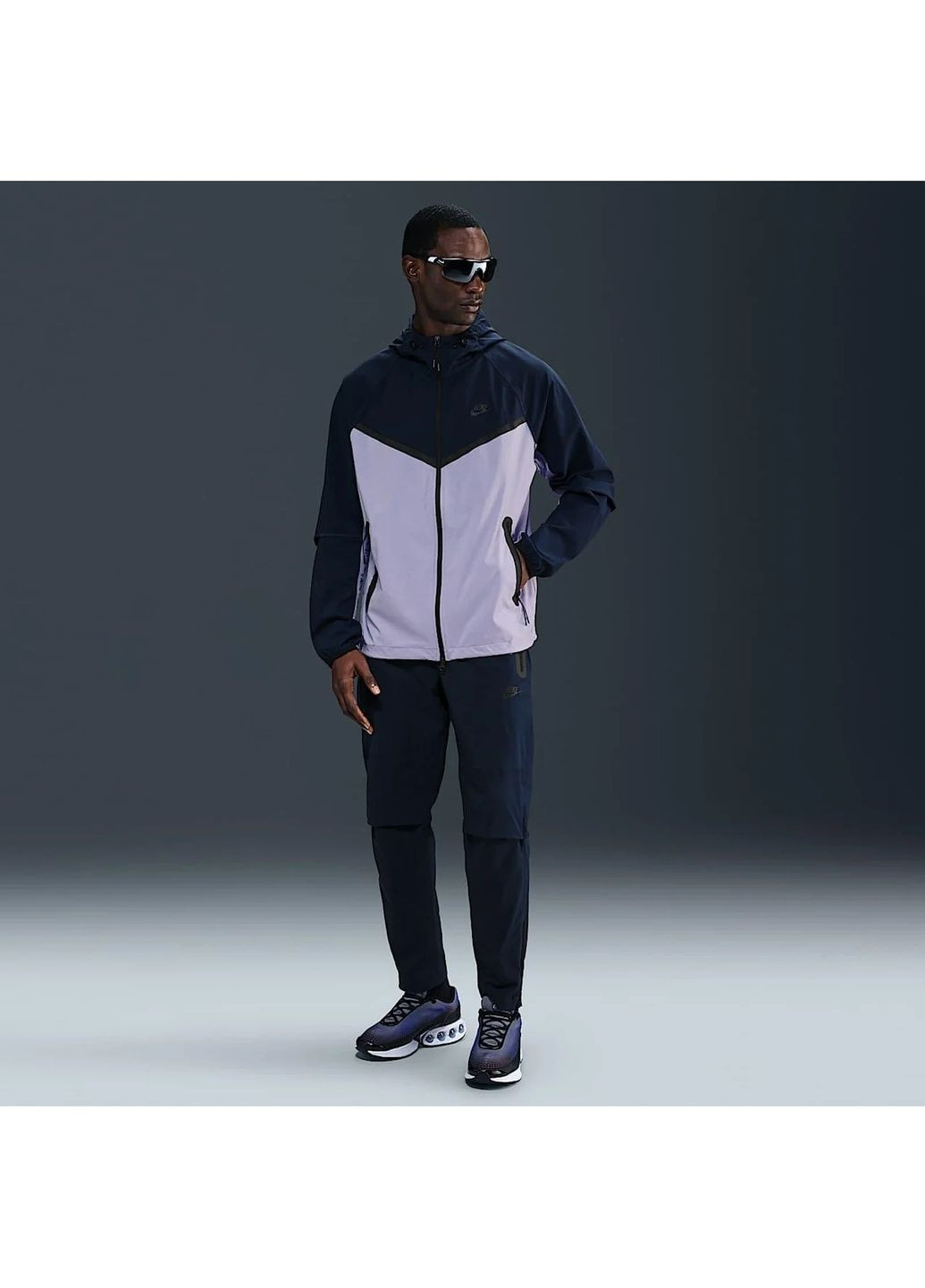 Фиолетовая ветровка мужская sw tech blue/violet Nike