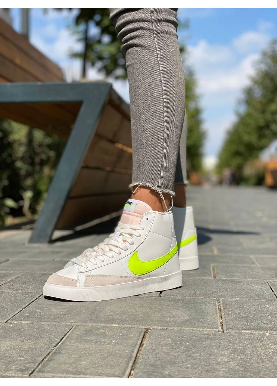 КРОССОВКИ ЖЕНСКИЕ NIKE BLAZER WHITE NEON GREEN LOGO НАЙК БЛЕЙЗЕР БЕЛЫЕ No Brand белые демисезоны (391064237)